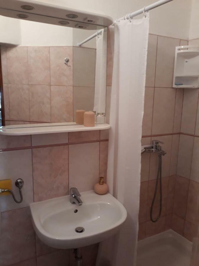 Apartment Bozava - Nena Εξωτερικό φωτογραφία